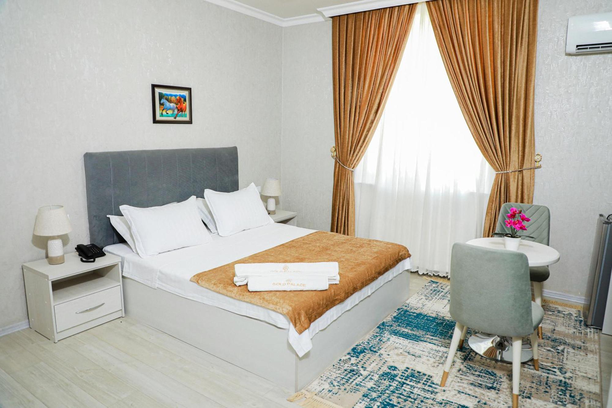 Gold Palace Термез Екстер'єр фото